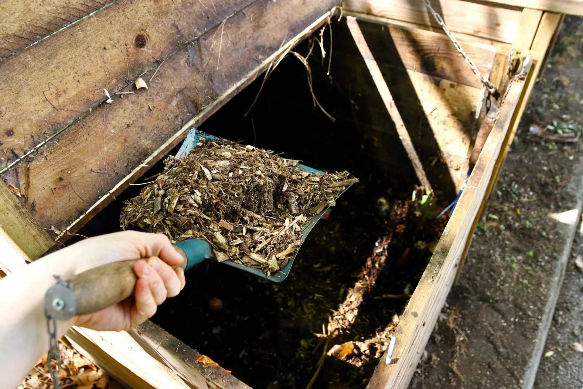 Broyat pour alimenter le composteur