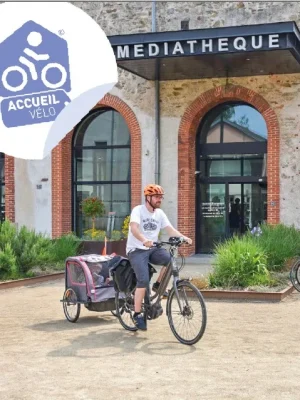 Mediatheque accueil vélo2 Mediatheque accueil vélo2