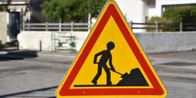 panneau travaux panneau travaux